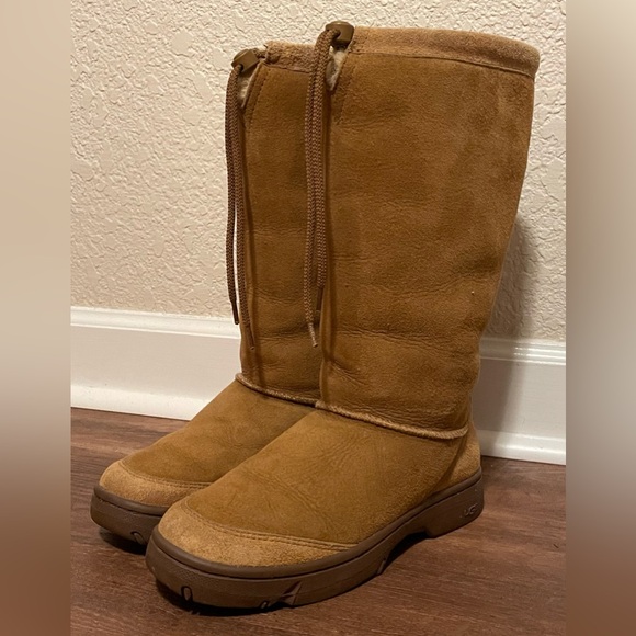 UGG brown leather sheepskin shearling lining tall drawstring boots fold over 9 - Picture 5 of 9